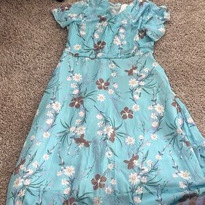 Amazon Floral Casual Dress in Light Blue and Brown